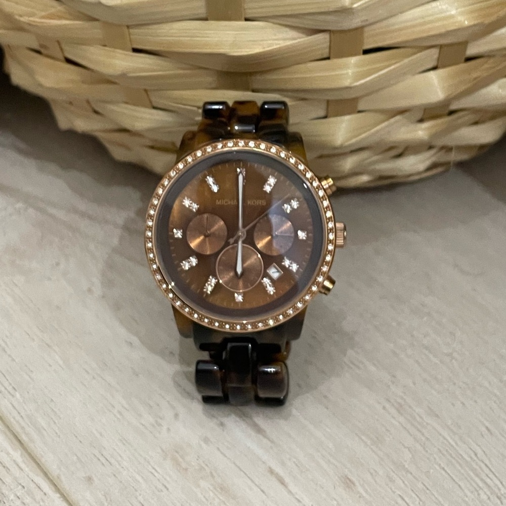 Michael Kors Tortoise Chronograph Watch MK-5366